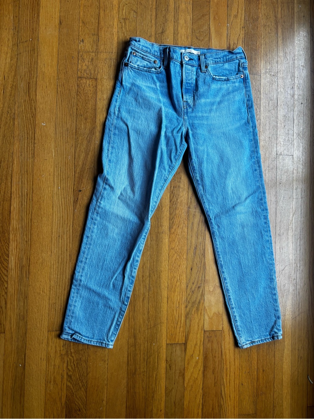 Levi’s 28 Wedgie Jeans
